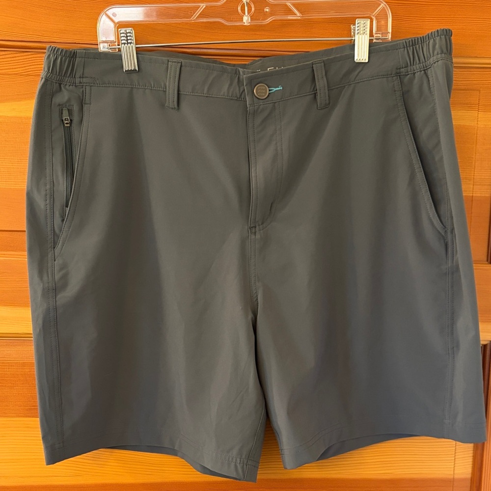 Free Fly Apparel Men's dusty blue Shorts